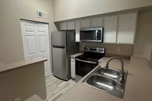 171 SW Palm Dr, Port Saint Lucie, FL 34986 - Photo 3