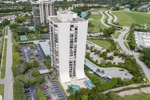 2400 Presidential Way, West Palm Beach, FL 33401 - Photo 35