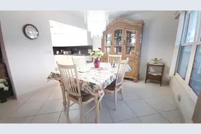 209 Greenbrier A, West Palm Beach, FL 33417 - Photo 5