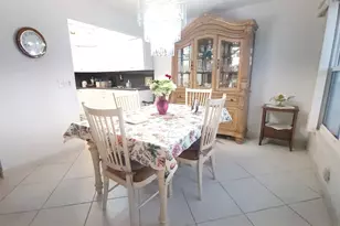 209 Greenbrier A, West Palm Beach, FL 33417 - Photo 5