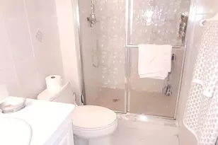 209 Greenbrier A, West Palm Beach, FL 33417 - Photo 25