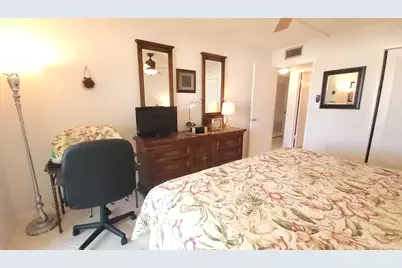 209 Greenbrier A, West Palm Beach, FL 33417 - Photo 17