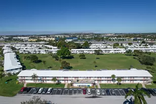 251 S Golf Blvd, Pompano Beach, FL 33064 - Photo 29