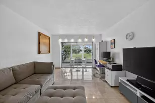 251 S Golf Blvd, Pompano Beach, FL 33064 - Photo 11
