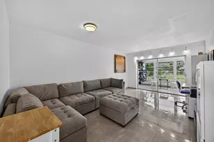 251 S Golf Blvd, Pompano Beach, FL 33064 - Photo 7