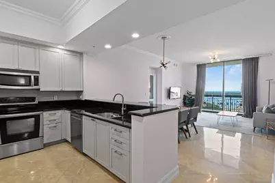 701 S Olive Avenue #818, West Palm Beach, FL 33401 - Photo 3