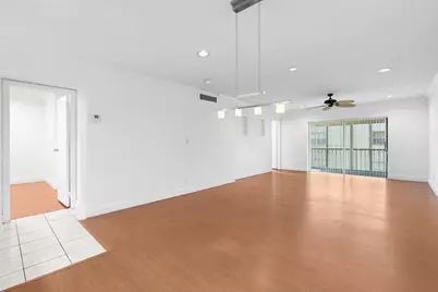 6300 S Falls Cir Drive #213, Lauderhill, FL 33319 - Photo 9