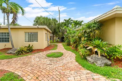2637 W West Way #A, Riviera Beach, FL 33404 - Photo 5