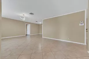 5001 Woodstone Circle, Lake Worth, FL 33463 - Photo 5