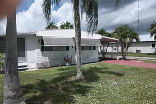 59 Golf Dr, Port Saint Lucie, FL 34952 - Photo 23