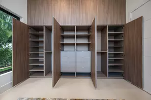 335 NE 5th St, Boca Raton, FL 33432 - Photo 13