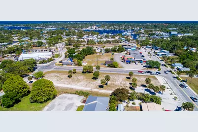 4878 SE Commerce Avenue, Stuart, FL 34997 - Photo 11