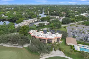 200 Jacaranda Country Club Dr, Plantation, FL 33324 - Photo 29