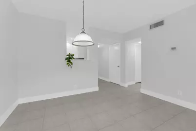 200 Jacaranda Country Club Drive #3c, Plantation, FL 33324 - Photo 5