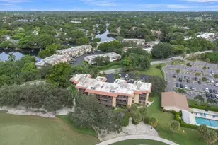 200 Jacaranda Country Club Dr, Plantation, FL 33324 - Photo 29