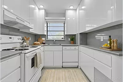 200 Jacaranda Country Club Drive #3c, Plantation, FL 33324 - Photo 13