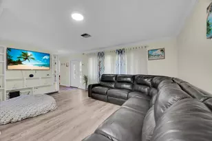 804 Holly Ave, Fort Pierce, FL 34982 - Photo 7