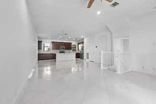 7115 Edison Pl, Palm Beach Gardens, FL 33418 - Photo 13