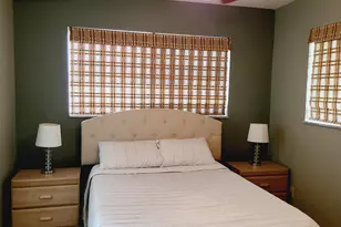 23 Colonial Club Dr, Boynton Beach, FL 33435 - Photo 9