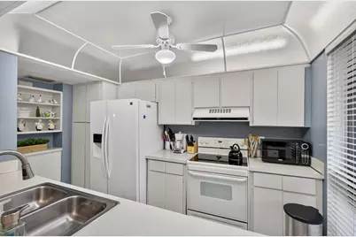 134 Brackenwood Road, Palm Beach Gardens, FL 33418 - Photo 11