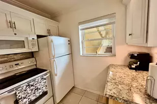 5161 W Oakland Park Blvd, Fort Lauderdale, FL 33313 - Photo 11