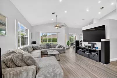 6900 Cairnwell Drive, Boynton Beach, FL 33472 - Photo 11