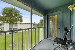 217 SE Village Dr, Port Saint Lucie, FL 34952 - Photo 17