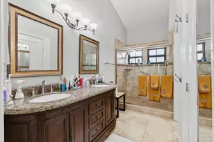 5834 Parkwalk Cir W, Boynton Beach, FL 33472 - Photo 21