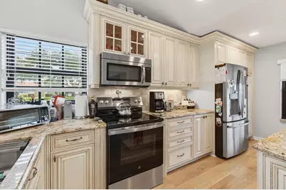 5834 Parkwalk Circle W, Boynton Beach, FL 33472 - Photo 15
