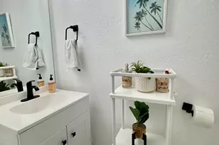 4199 Napoli Lake Dr, Riviera Beach, FL 33410 - Photo 17