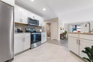 31 Florida Way, Port Saint Lucie, FL 34952 - Photo 5