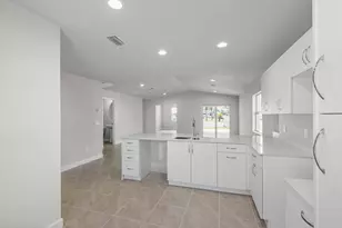 9 Don Quixote Ln, Port Saint Lucie, FL 34952 - Photo 21