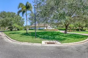 11880 Torreyanna Cir, West Palm Beach, FL 33412 - Photo 5