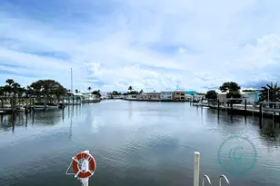 10701 S Ocean Dr, Jensen Beach, FL 34957 - Photo 37