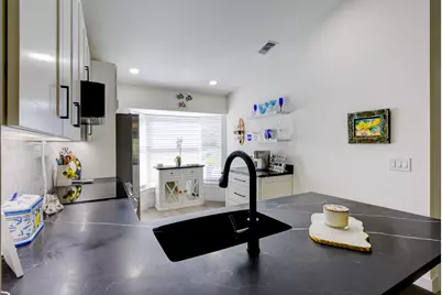 10976 SE Sea Pines Circle, Hobe Sound, FL 33455 - Photo 7