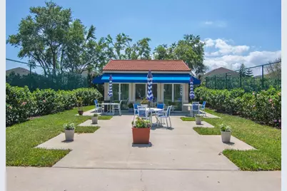 1590 S 42nd Circle #208, Vero Beach, FL 32967 - Photo 37