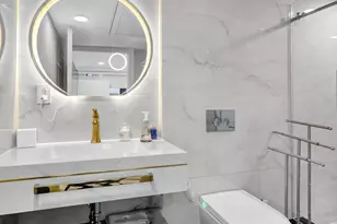 5225 Collins Ave, Miami Beach, FL 33140 - Photo 19
