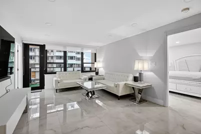 5225 Collins Avenue #1408, Miami Beach, FL 33140 - Photo 3