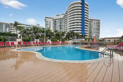 5225 Collins Avenue #1408, Miami Beach, FL 33140 - Photo 35