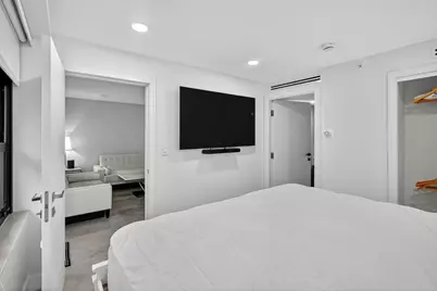 5225 Collins Avenue #1408, Miami Beach, FL 33140 - Photo 17