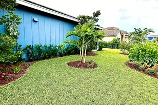 17238 Tawny Owl Trl, Loxahatchee, FL 33470 - Photo 5