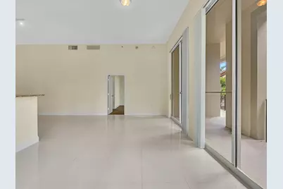 550 Okeechobee Boulevard #122, West Palm Beach, FL 33401 - Photo 13