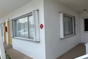 3240 Lake Osborne Dr, Palm Springs, FL 33461 - Photo 19