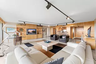 2480 Presidential Way, West Palm Beach, FL 33401 - Photo 5