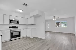 119 SE Camino St, Port Saint Lucie, FL 34952 - Photo 15