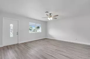 119 SE Camino St, Port Saint Lucie, FL 34952 - Photo 5