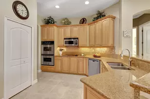 827 SW Grand Reserves Blvd, Port Saint Lucie, FL 34986 - Photo 13