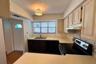 13511 S Indian River Dr, Jensen Beach, FL 34957 - Photo 5