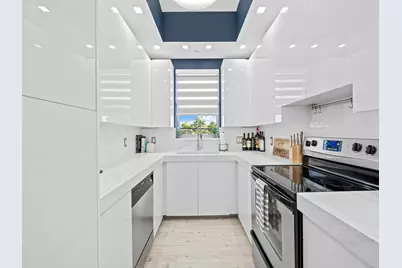 2331 Vintage Drive, Pompano Beach, FL 33064 - Photo 9