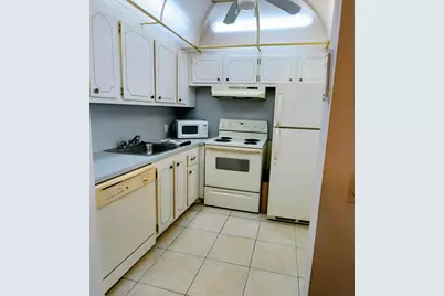 160 Preston D #160, Boca Raton, FL 33434 - Photo 7